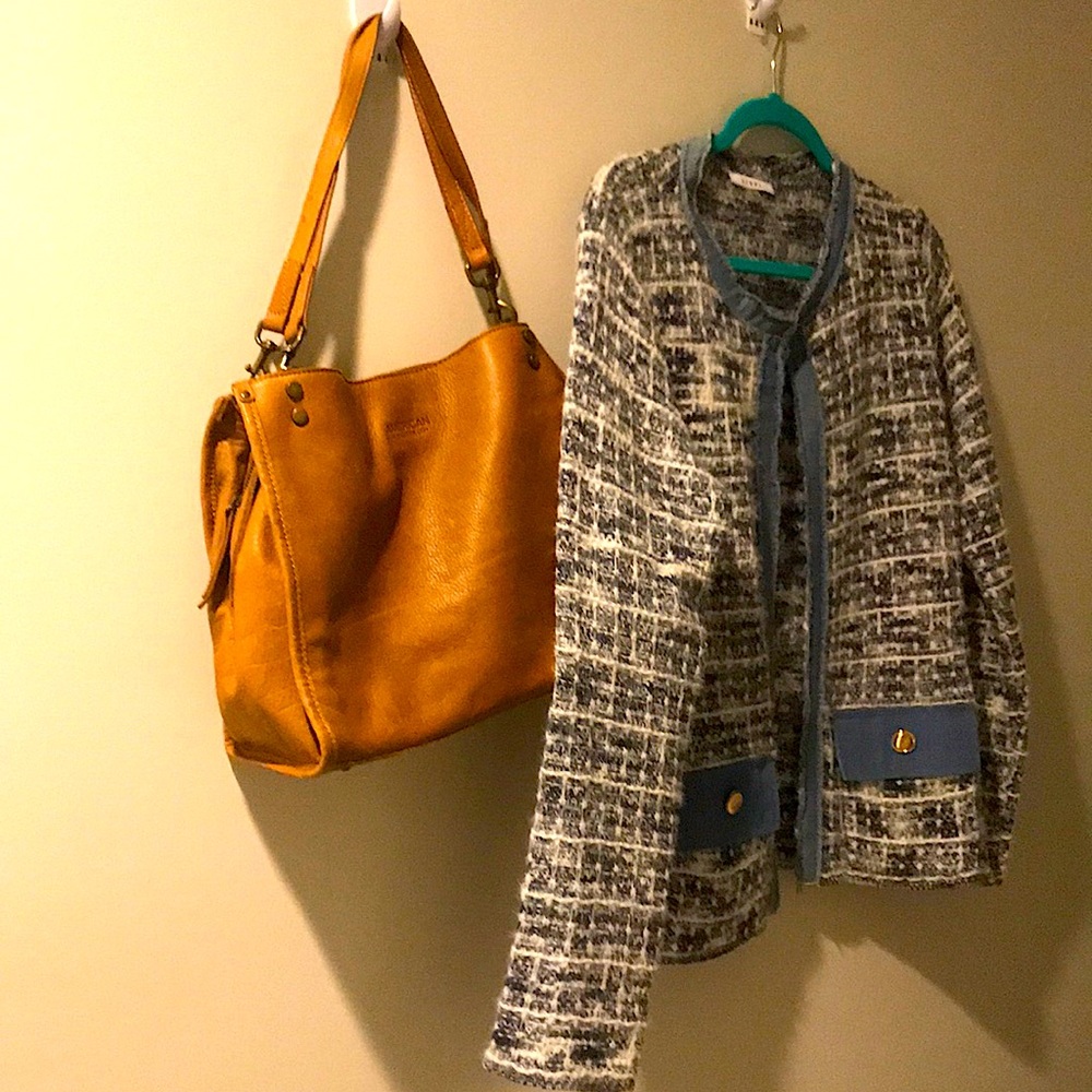 Sweater blazer never worn sz Lg